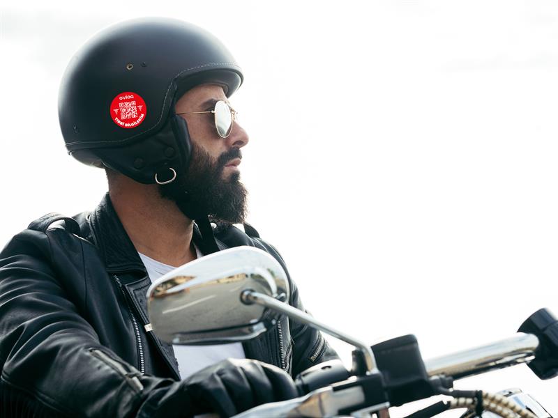 Oviaa QR Kodlu Kask Etiketi